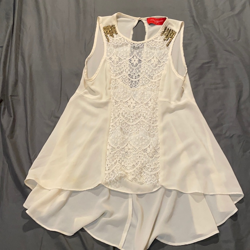 Akira Chicago Top